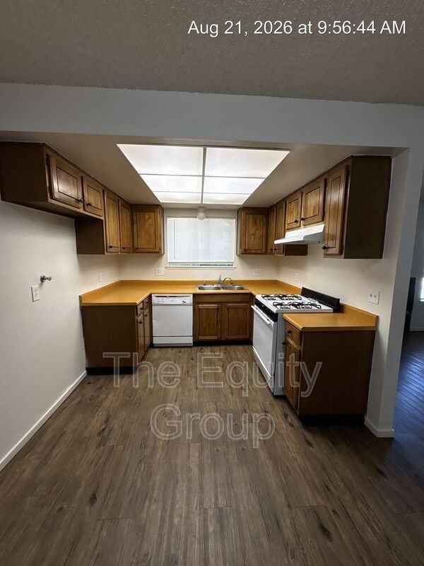 3533 S County Center Dr - Photo 5 of 18