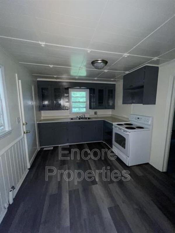 5312 Bayleaf Dr - Photo 3 of 9
