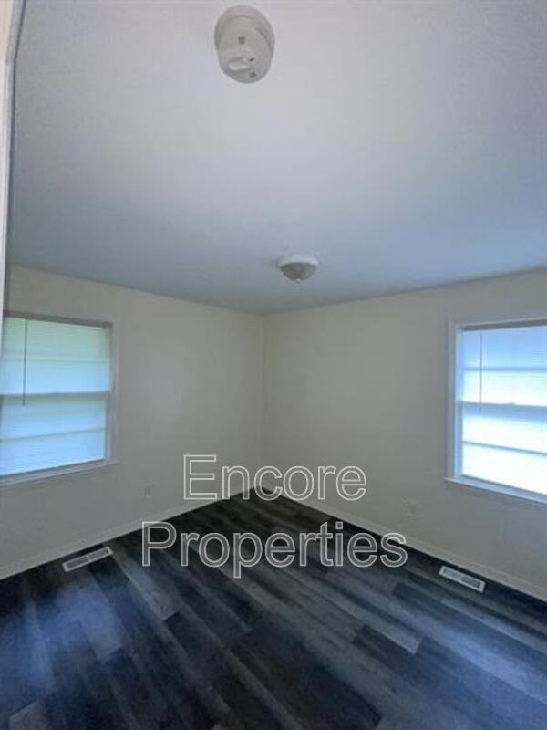 5312 Bayleaf Dr - Photo 6 of 9