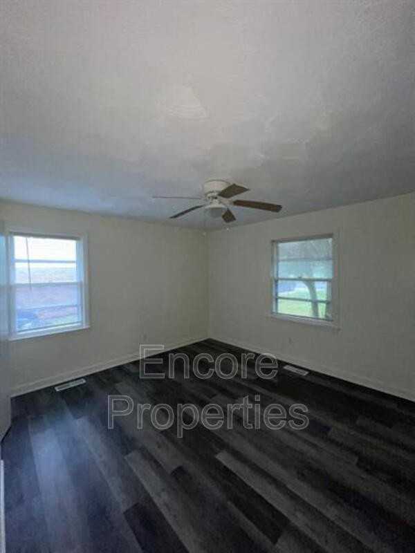 5312 Bayleaf Dr - Photo 7 of 9