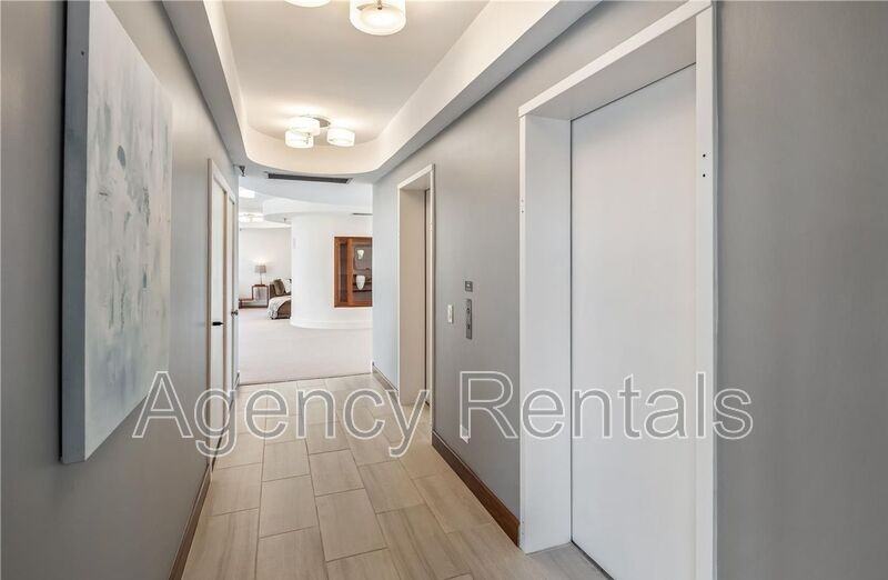 1114 Punahou St #PH3 - Photo 6 of 9