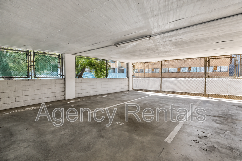 1114 Punahou St #PH3 - Photo 7 of 9