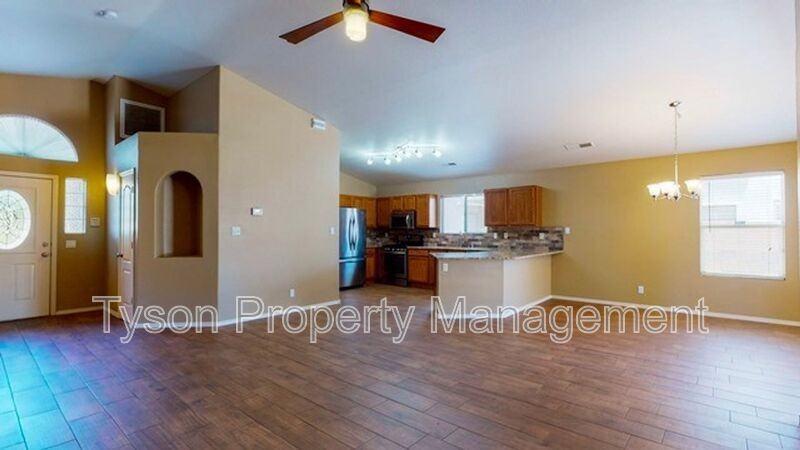 6248 Calle Feliz Nw - Photo 4 of 19