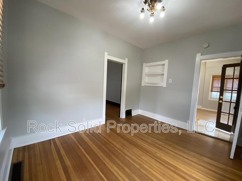 2414 Reed Ave - Photo 6 of 22
