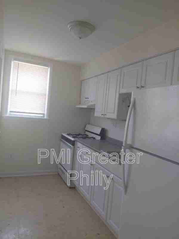 5902 Belmar Ter - Photo 2 of 15
