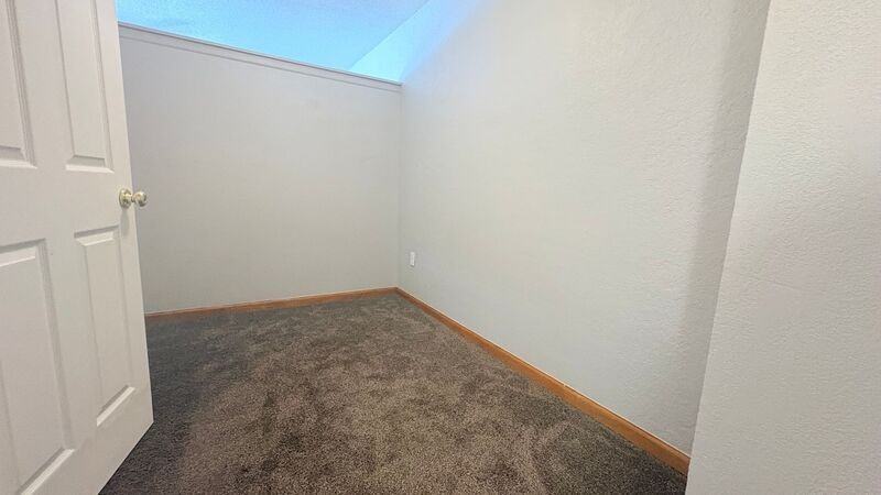 1405 Neil Ln #121 - Photo 7 of 8