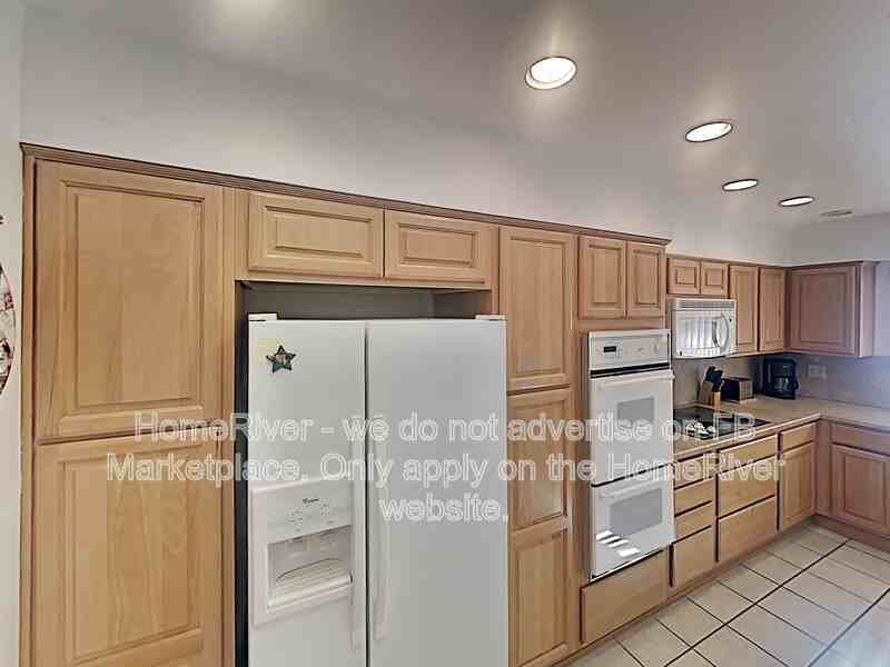 10730 W Tropicana Cir - Photo 5 of 22
