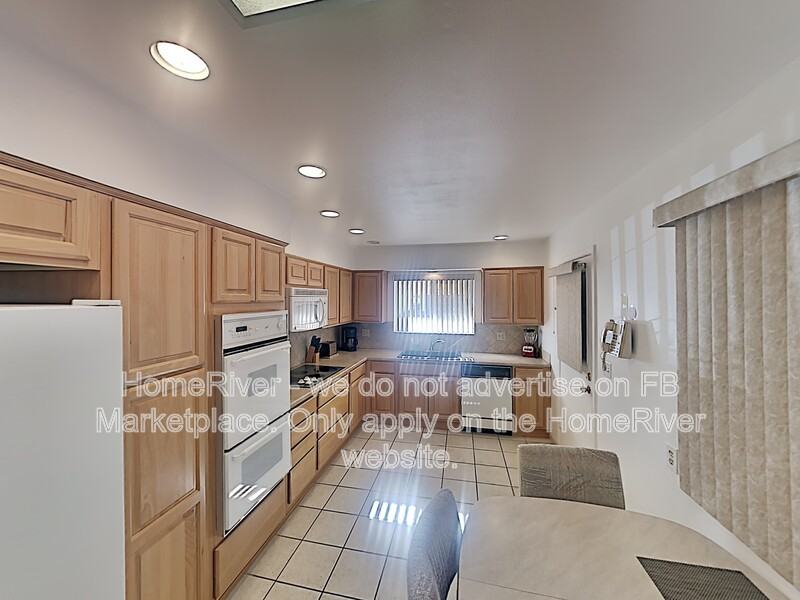 10730 W Tropicana Cir - Photo 6 of 22
