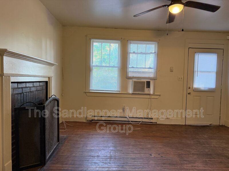 3427 Navajo St - Photo 2 of 12