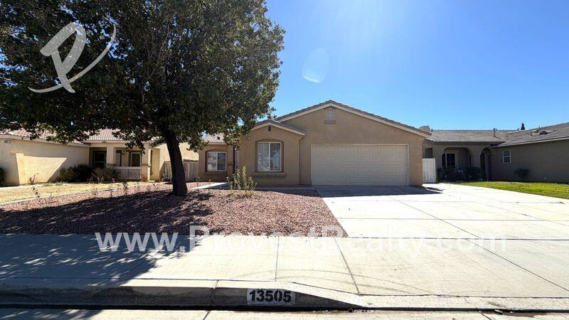 13505 Fox Point Rd - Photo 2 of 20