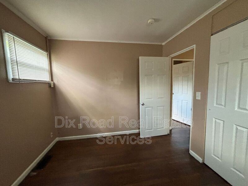 3971 Ark Ave - Photo 7 of 12