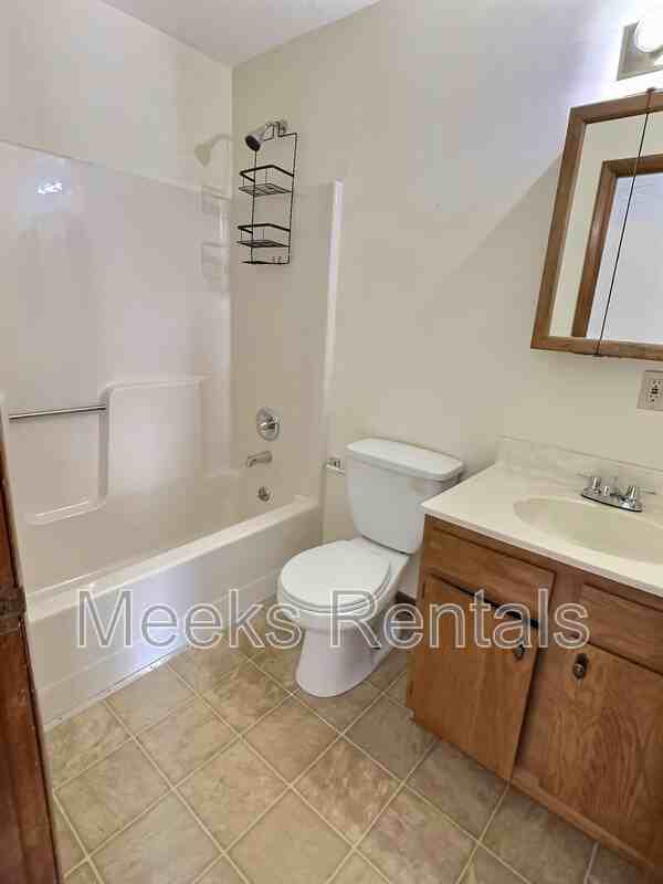 40 Maple Ln - Photo 5 of 13