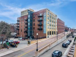 featured image of 220 W Jackson Ave