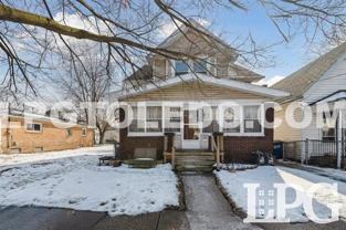 340 E Lake St #UPPER - Photo 1 of 1