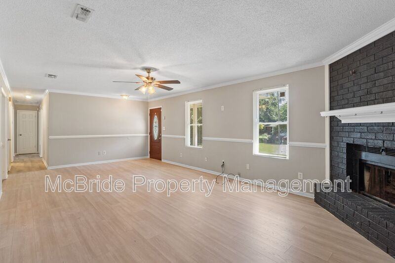 4009 Royal Oaks Ct - Photo 7 of 24