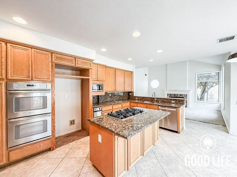 709 S Hidden Creek Cir - Photo 2 of 45