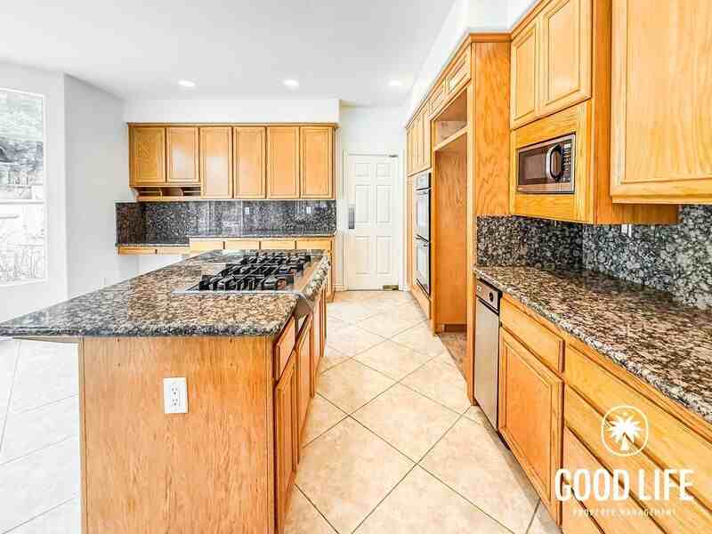 709 S Hidden Creek Cir - Photo 5 of 45