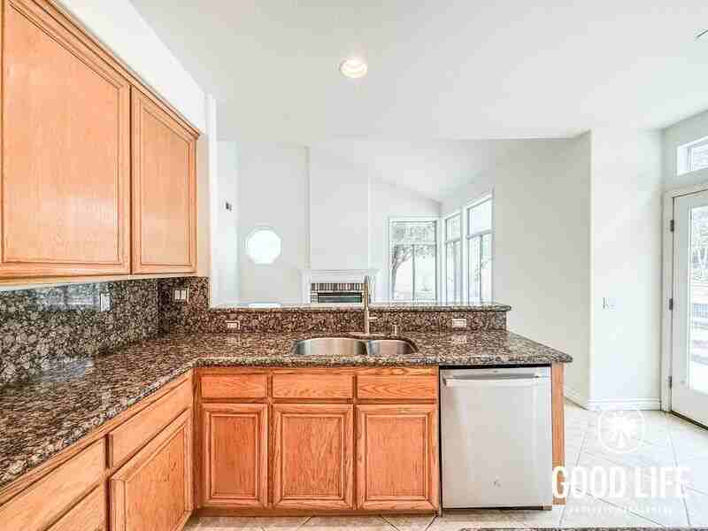 709 S Hidden Creek Cir - Photo 6 of 45