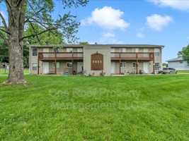 featured image of 2000 Chateau Dr