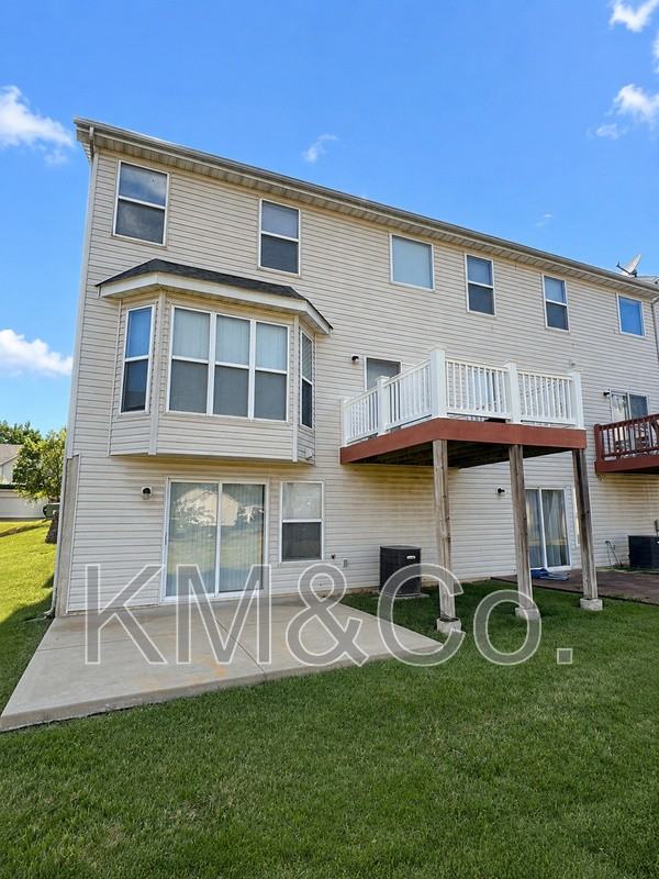 491 Flowering Magnolia Dr - Photo 2 of 6
