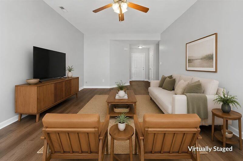 107 Spirit Dr - Photo 4 of 19
