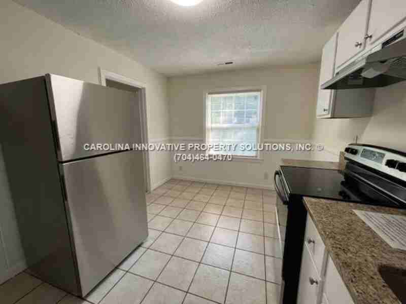 2830 Phillips Ave - Photo 7 of 22