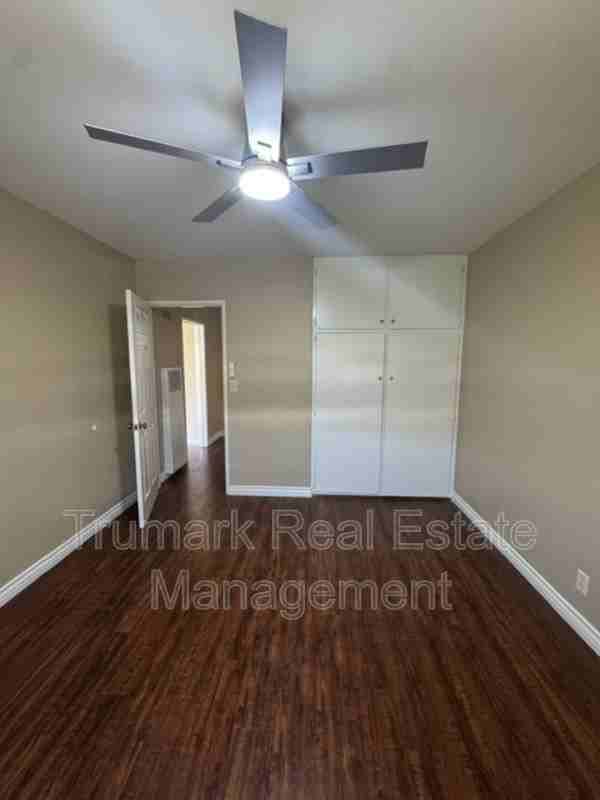 2421 N Brighton St - Photo 6 of 6
