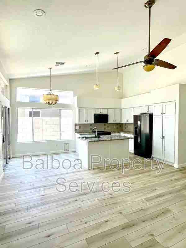 1220 E Briarwood Ter - Photo 7 of 25