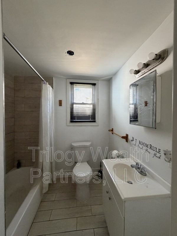 74 Park St #1 - Photo 4 of 10
