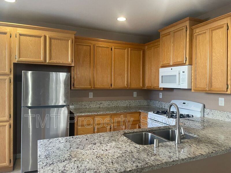 8814 Wheelton Rd - Photo 6 of 38