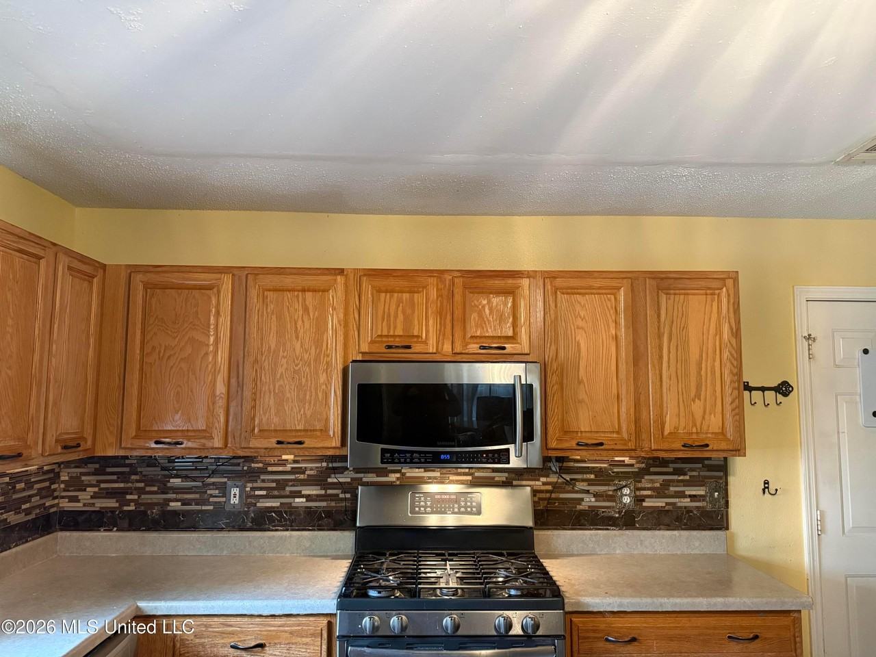 11278 River Bend Dr - Photo 6 of 10