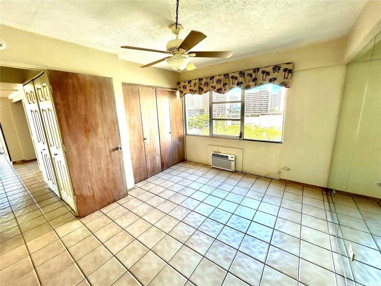 1645 Ala Wai Blvd #903 - Photo 7 of 19