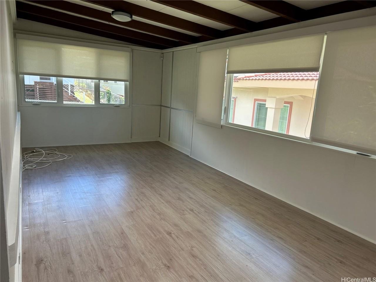 1261 Ainakoa Ave - Photo 4 of 14