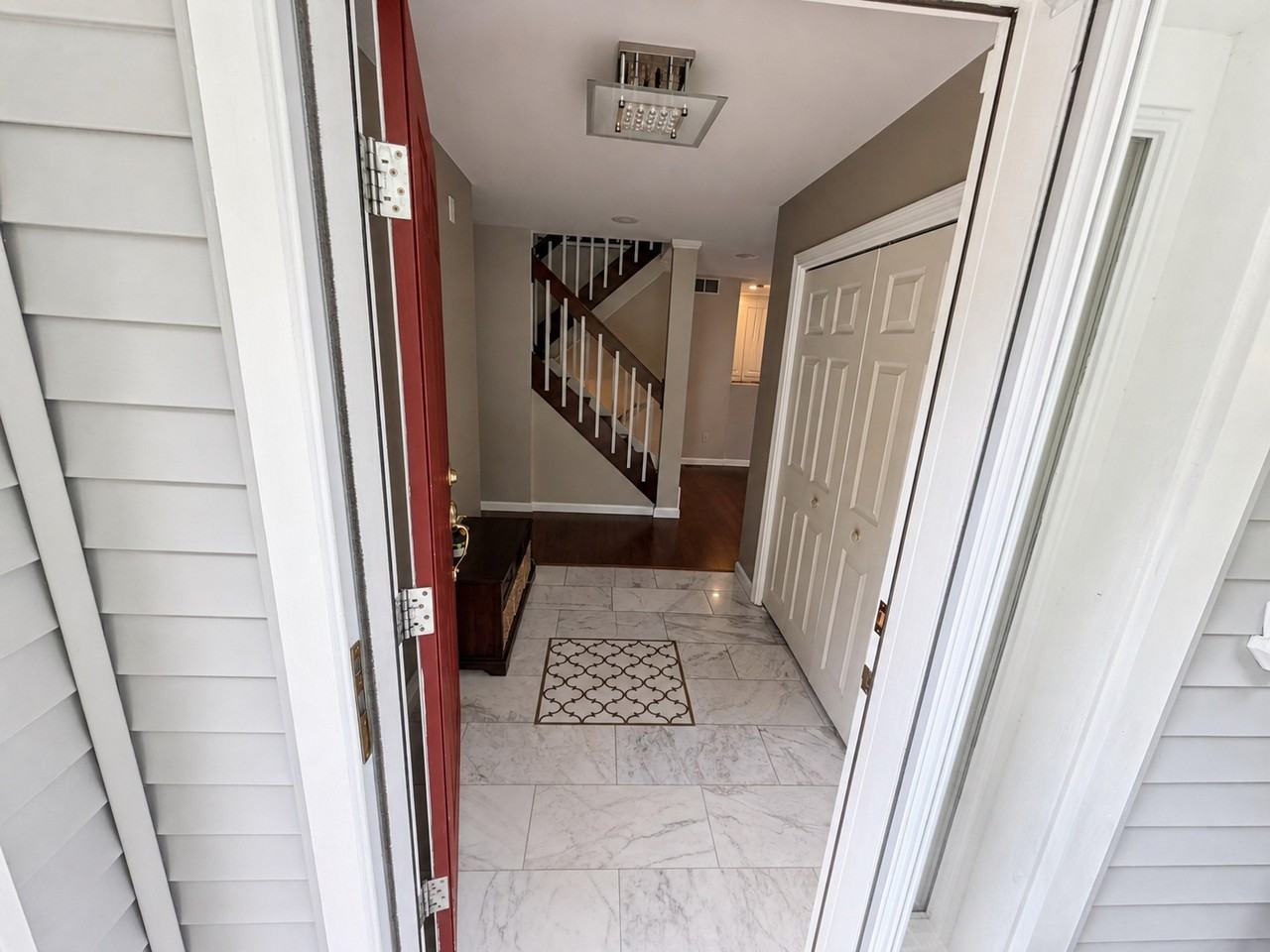 124 Westview Dr #124 - Photo 4 of 38