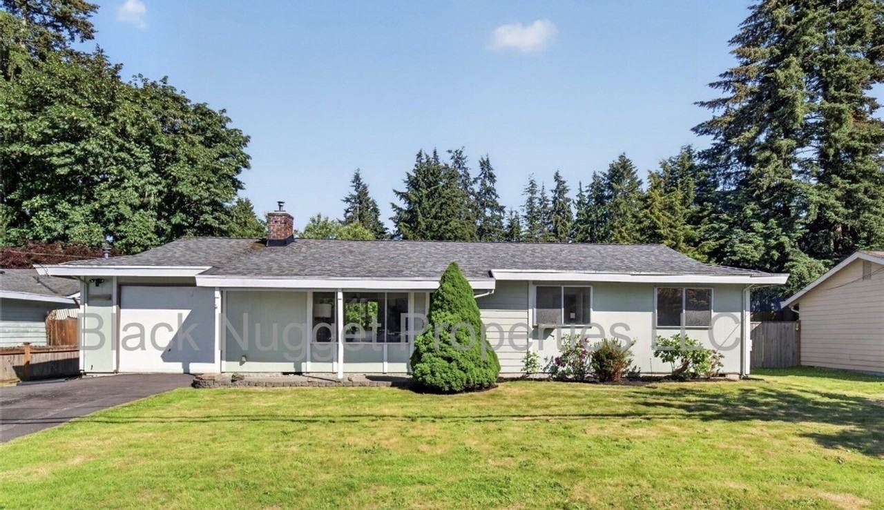 North Creek Area Home #NA - Photo 2 of 15