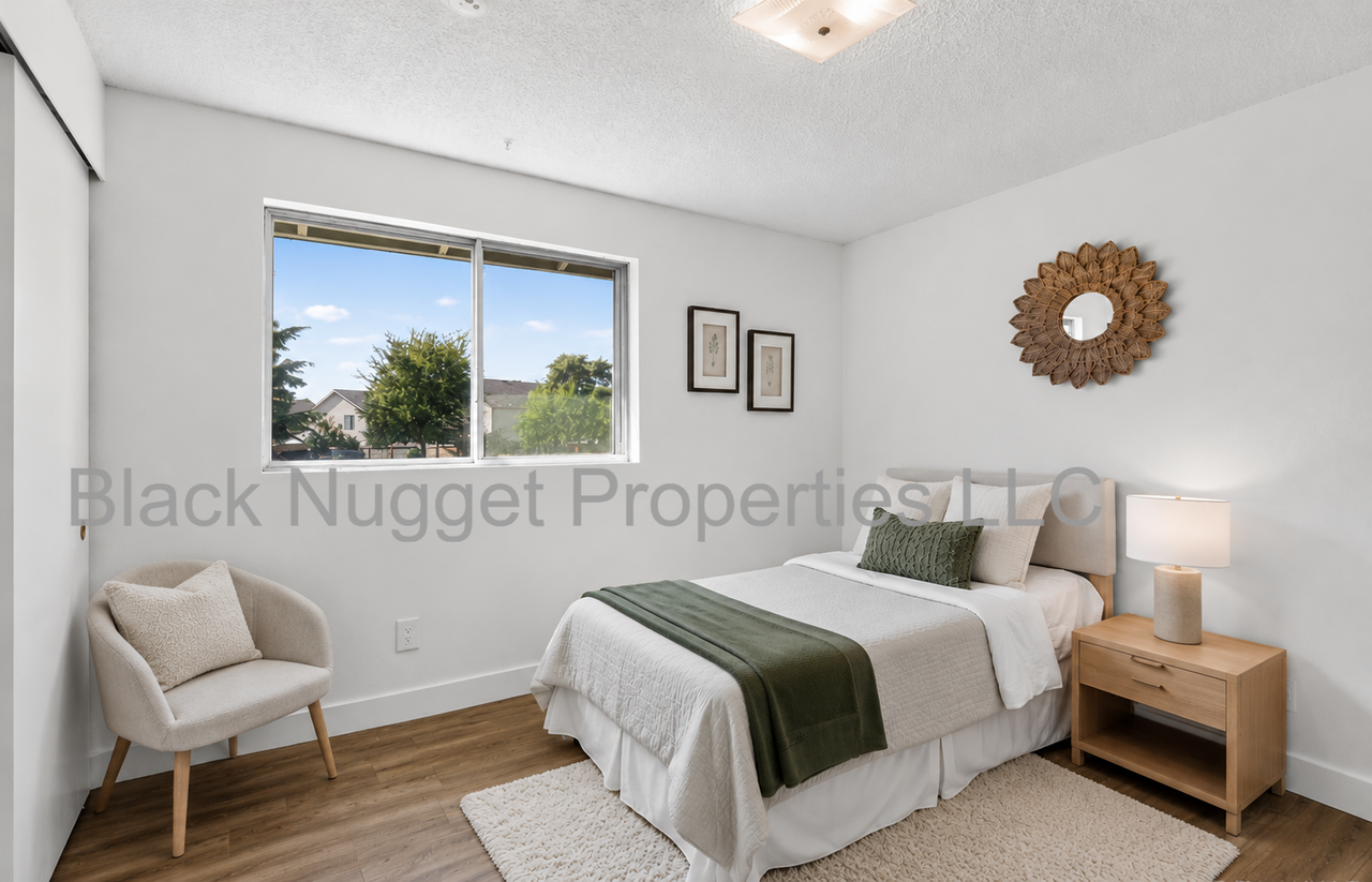 North Creek Area Home #NA - Photo 7 of 15