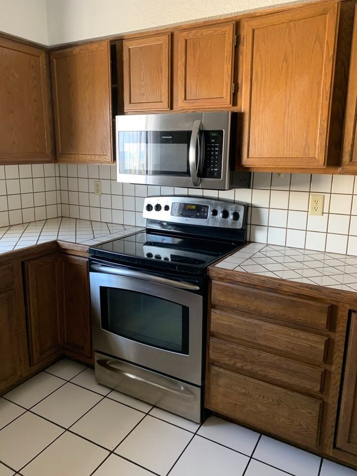 3540 Kiowa Blvd S - Photo 6 of 19