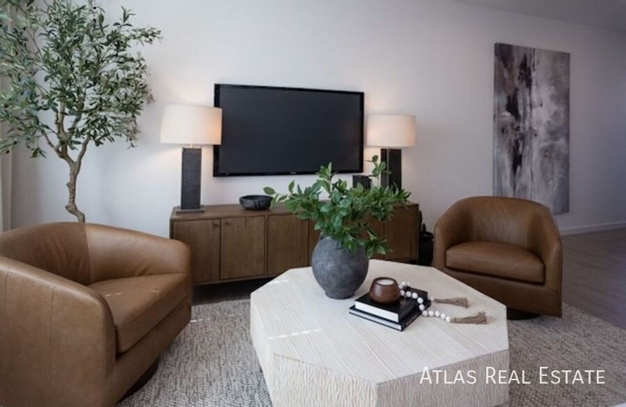 2368 N 79th Pl - Photo 6 of 29