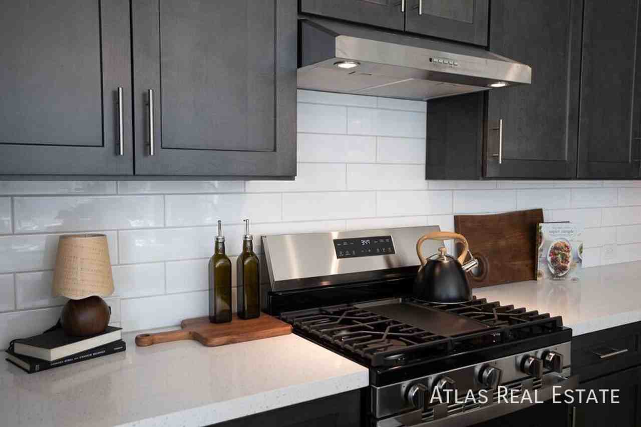 2369 N 79th Pl - Photo 7 of 27