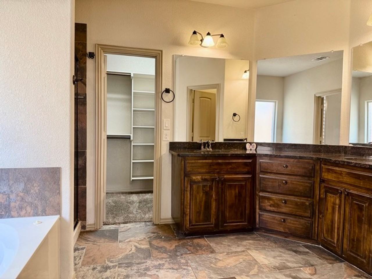 1409 San Miguel Ct - Photo 6 of 20