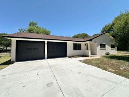 featured image of 3906 Chisholm Trl