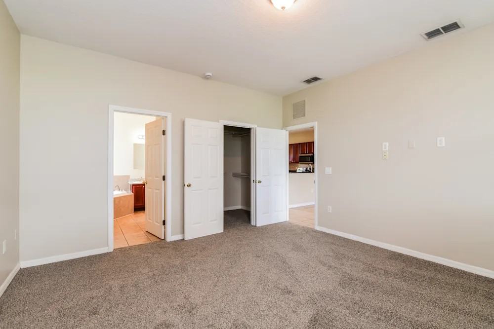 6256 Branded Brook Avenue - Photo 3 of 8
