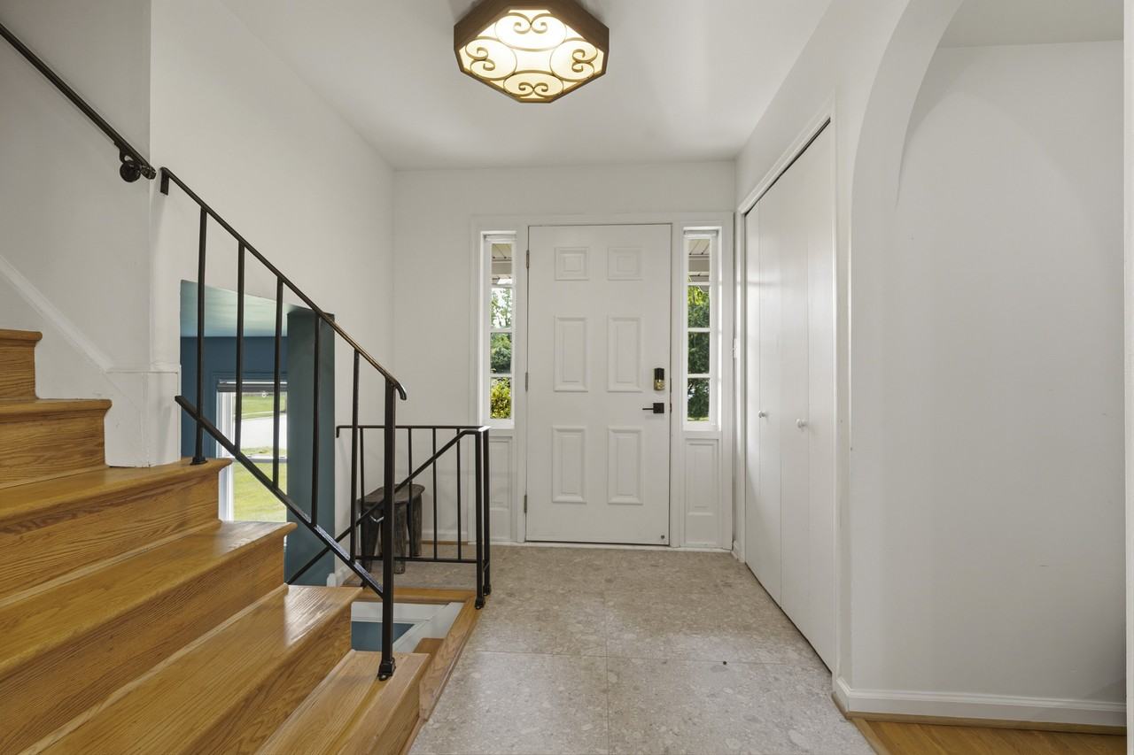 12422 Parkton St - Photo 6 of 50