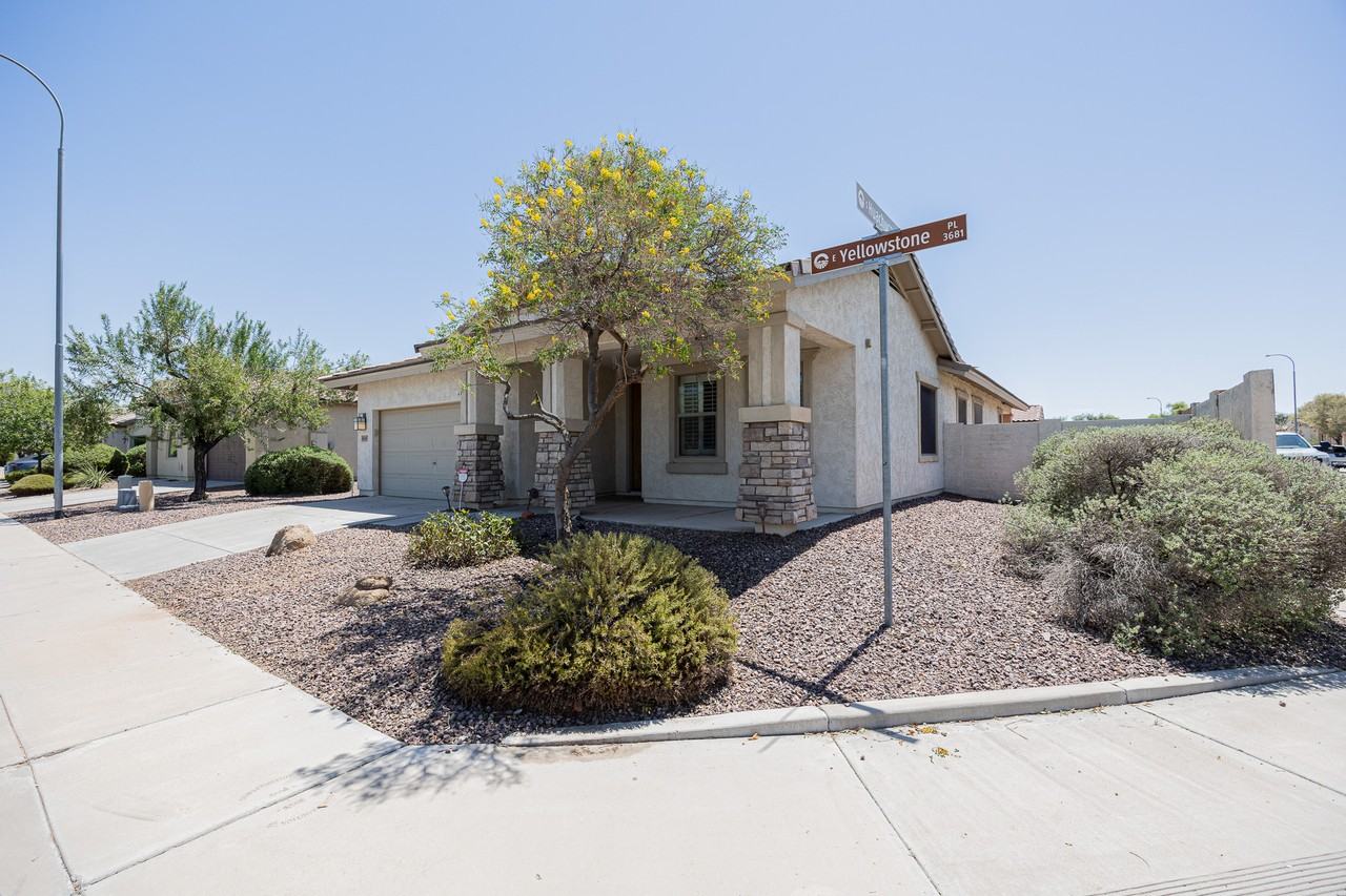 3681 E Yellowstone Pl - Photo 3 of 29