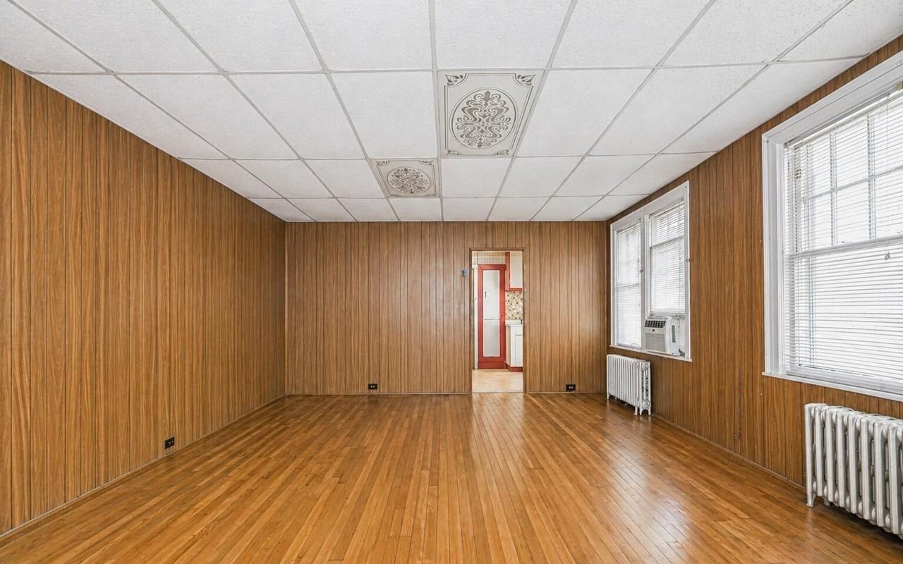 1637 W 1st St - Photo 5 of 29