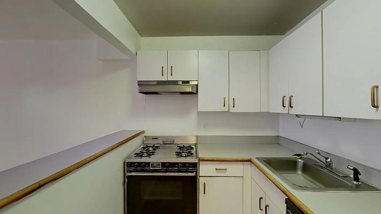 7101 Fresh Pond Rd - Photo 5 of 14