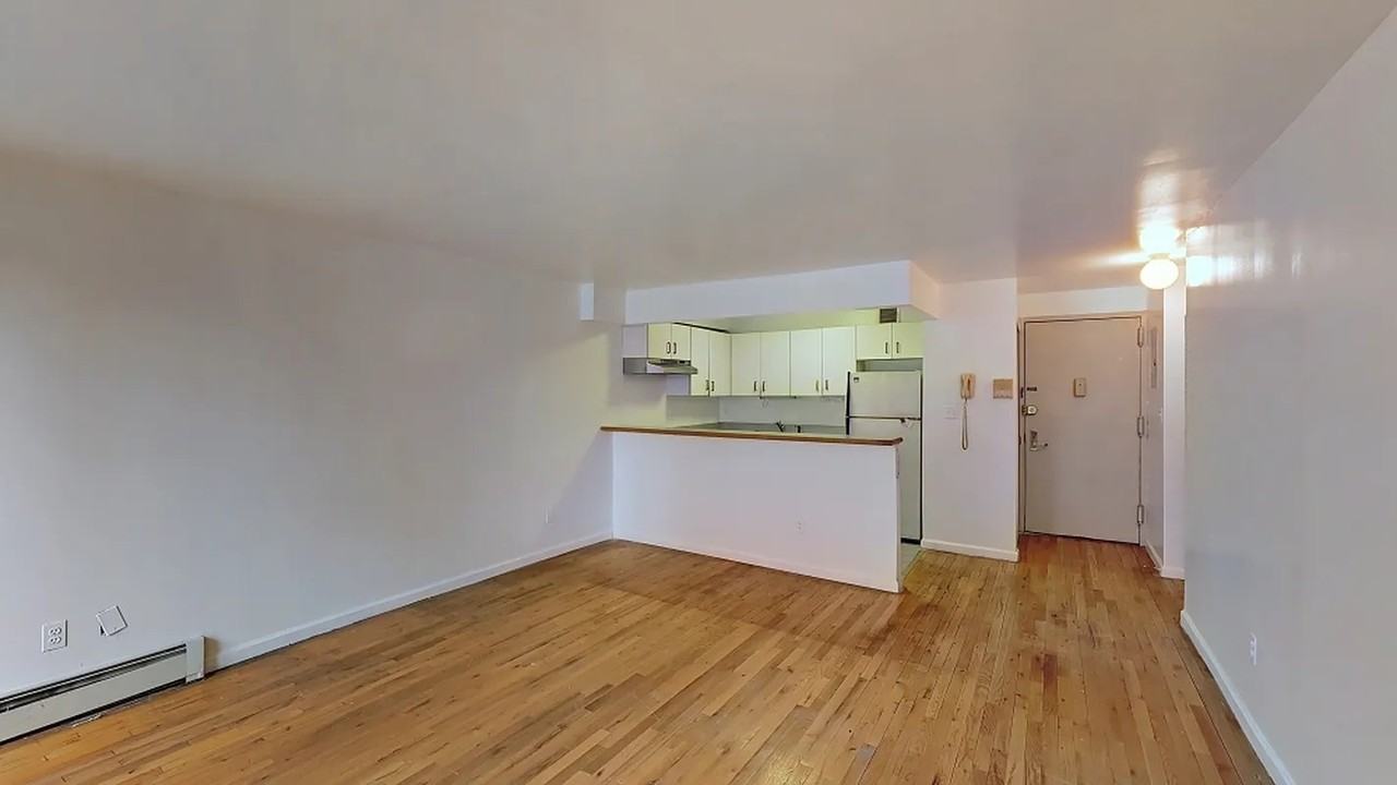 7101 Fresh Pond Rd - Photo 7 of 14