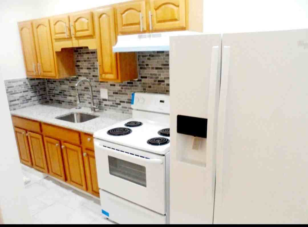 3801 Atlantic Ave - Photo 4 of 13