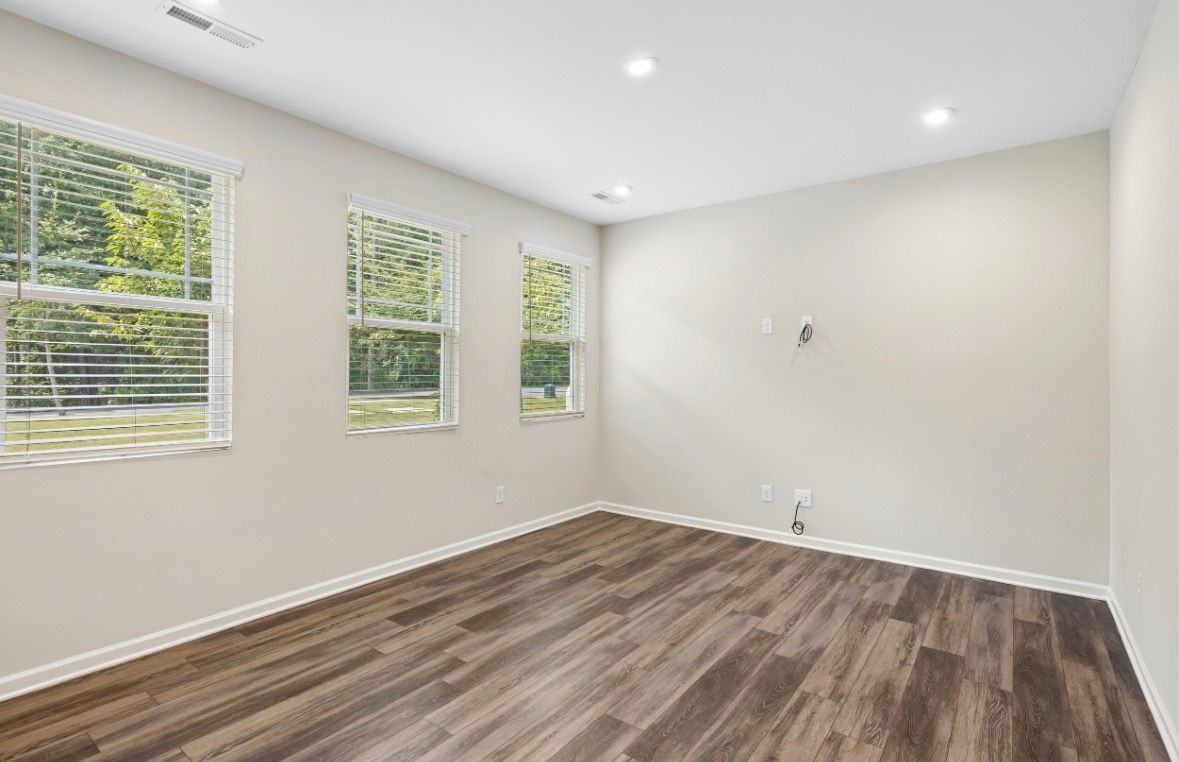 1368 Galloway Rd - Photo 3 of 13