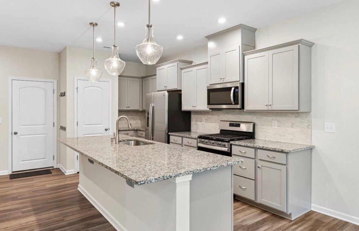 1368 Galloway Rd - Photo 4 of 13